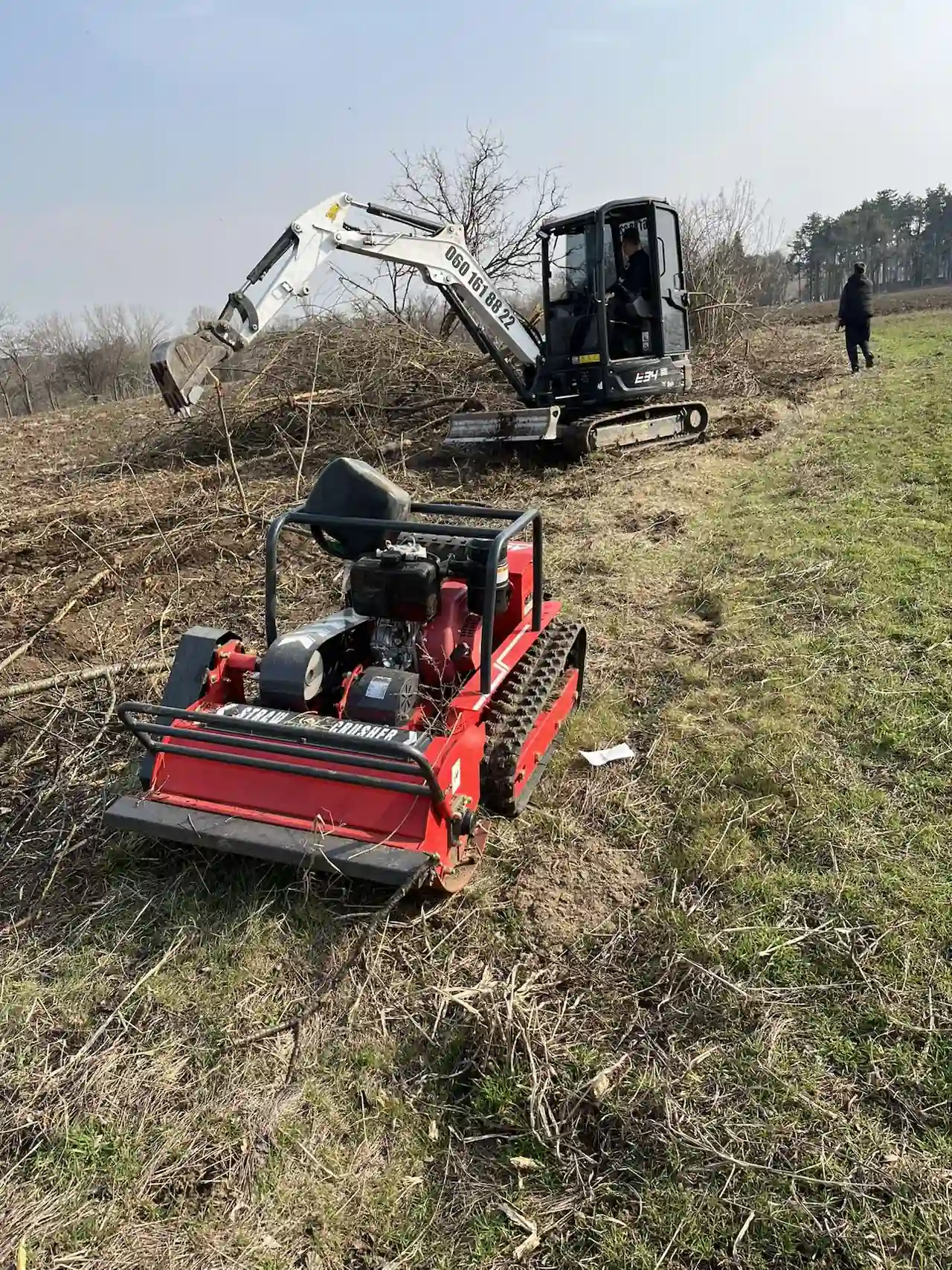 krcenje terena novi sad tarup robotom i mini bagerom